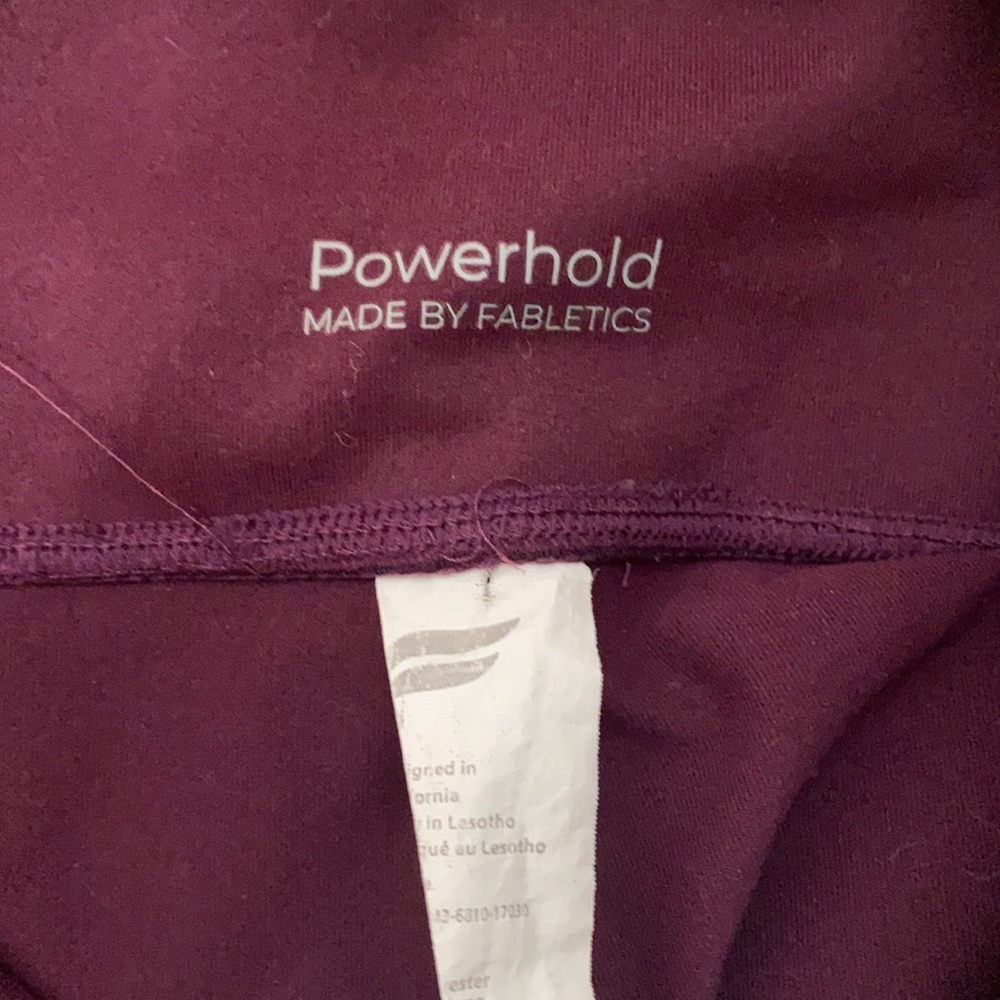 Fabletics - Picture 2 of 4